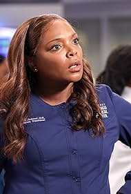 Chicago Med (2015) watch-Chicago Med (2015)