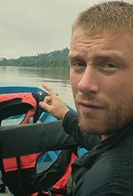 watch-Freddie Flintoff Goes Wild (2012)
